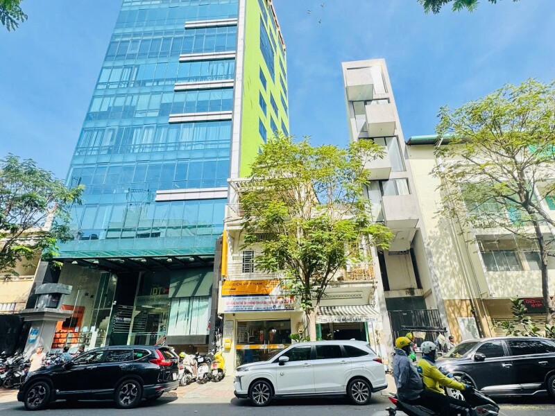 BÁN TÒA NHÀ MẶT TIỀN LÊ THỊ HỒNG GẤM – QUẬN 1 - 335 TỶ 💎 1 hầm + 11 tầng + sân thượng