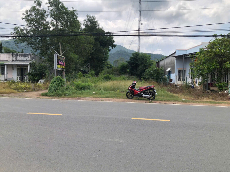 Bán Gấp mặt tiền ĐT763, giá đầu tư, lh 0974 728719 (zalo)